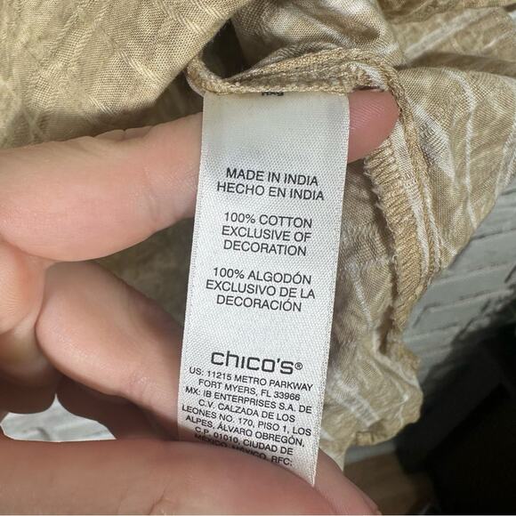 Chico’s Crackle Wash Embroidered Popover Top Size 2 (US 12/Large) - Picture 8 of 11